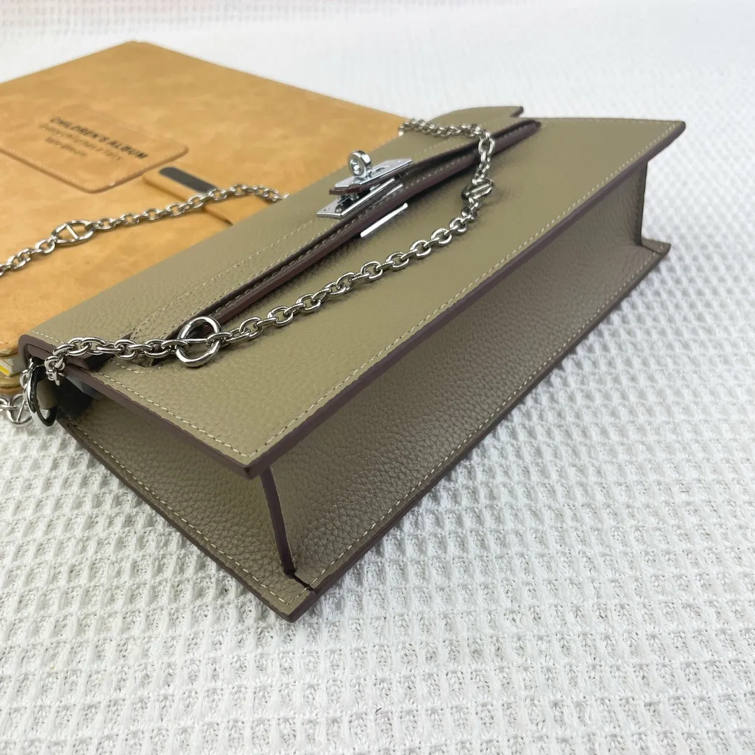All Categories Hermès Wallet (Hermès) Hermès 362-1 Silver Buckle