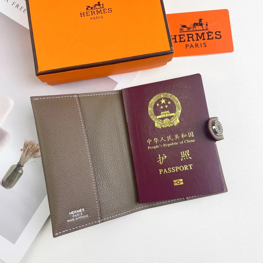 All categories Hermès wallet (Hermès) Hermès 518
