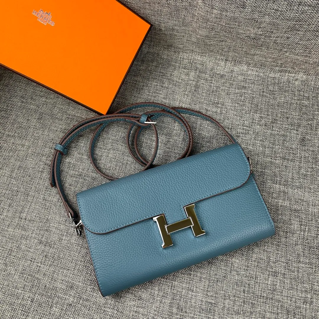All categories Hermès wallet (Hermès) Hermès 9852 leather silver buckle