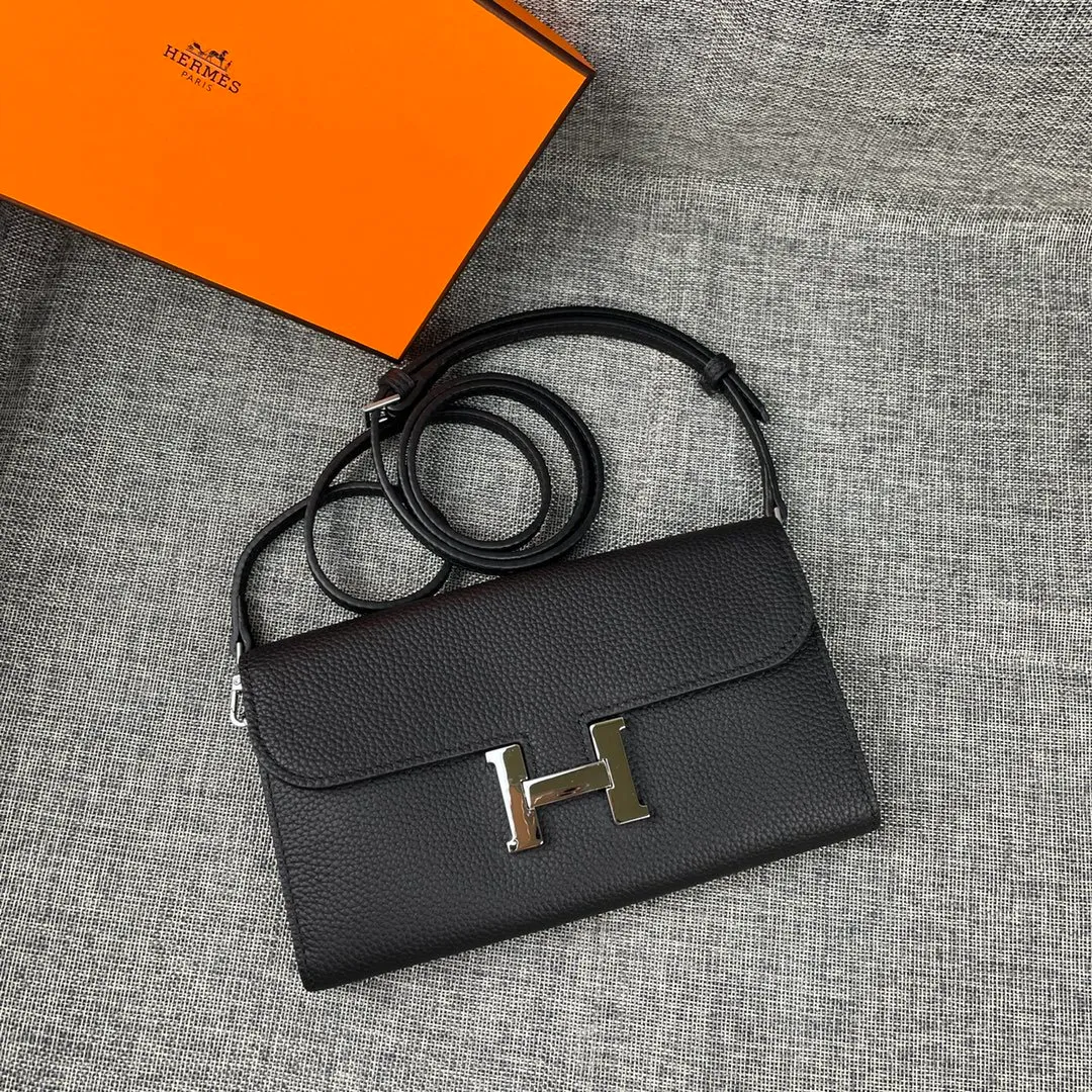 All categories Hermès wallet (Hermès) Hermès 9852 leather silver buckle