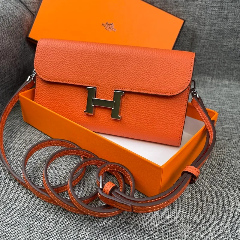 All categories Hermès wallet (Hermès) Hermès 9852 leather silver buckle