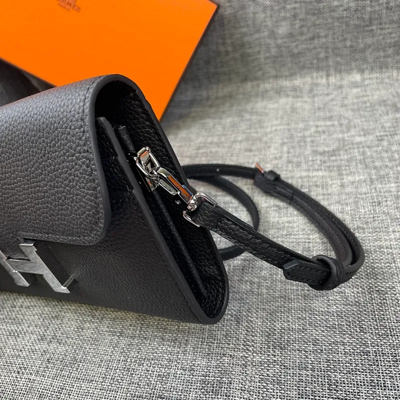 All categories Hermès wallet (Hermès) Hermès 9852 leather silver buckle