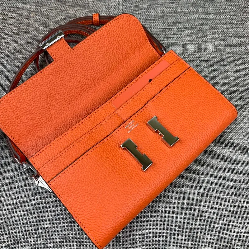 All categories Hermès wallet (Hermès) Hermès 9852 leather silver buckle