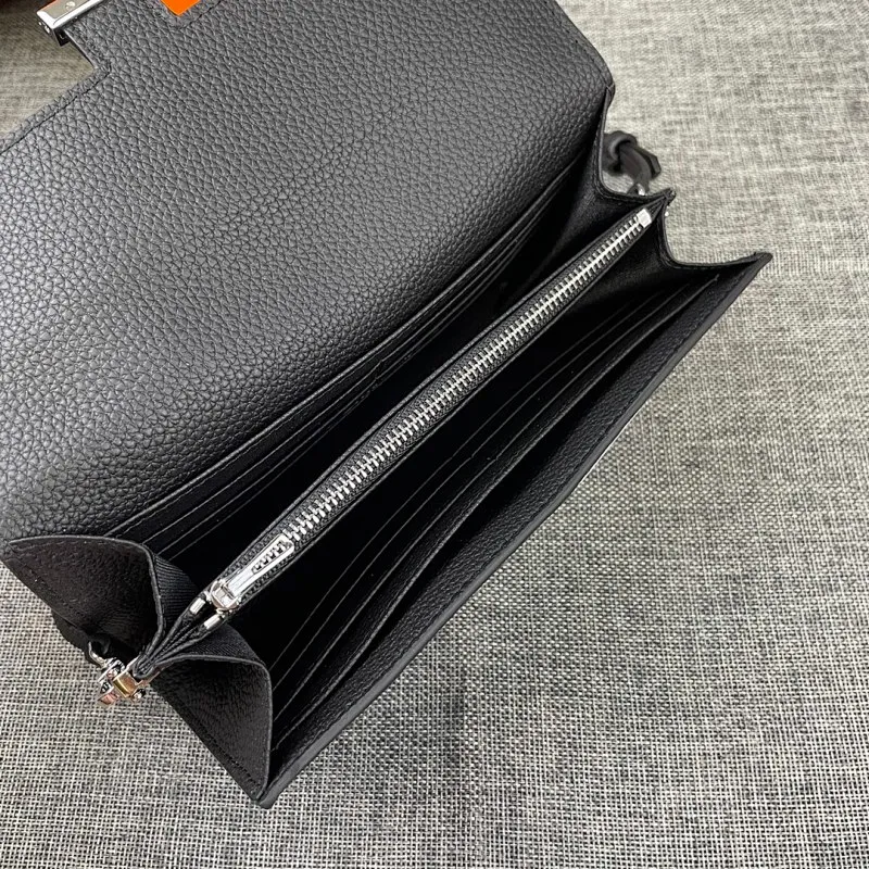 All categories Hermès wallet (Hermès) Hermès 9852 leather silver buckle