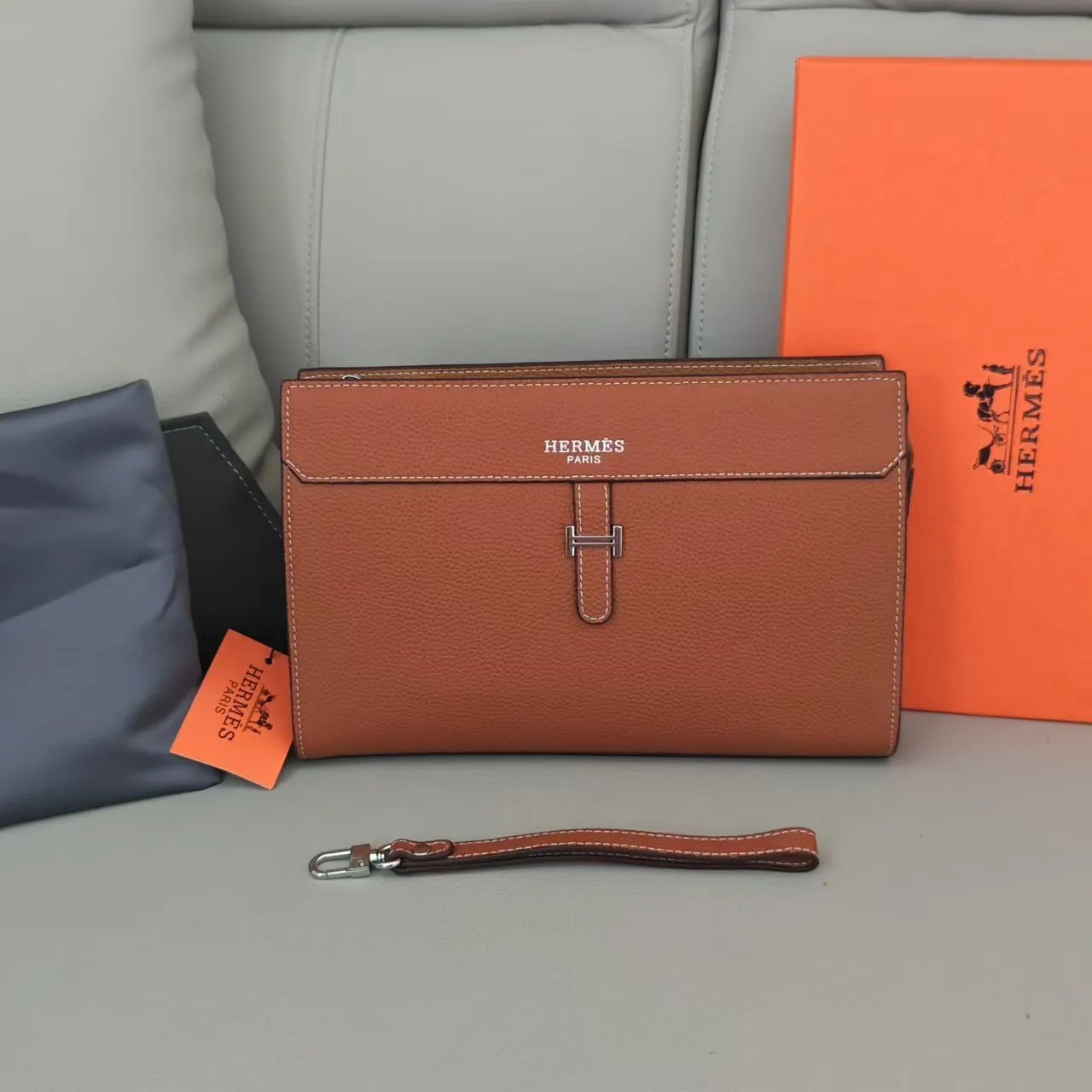 All categories Hermès wallet (Hermès) Hermès H5010-4_CM_1