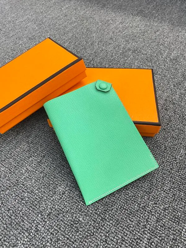 All categories Hermès wallet (Hermès) Hermès 1010