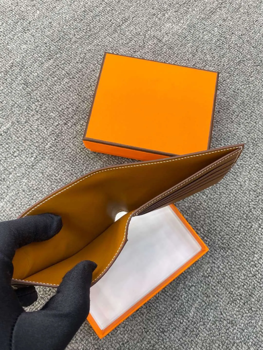 All categories Hermès wallet (Hermès) Hermès 1010