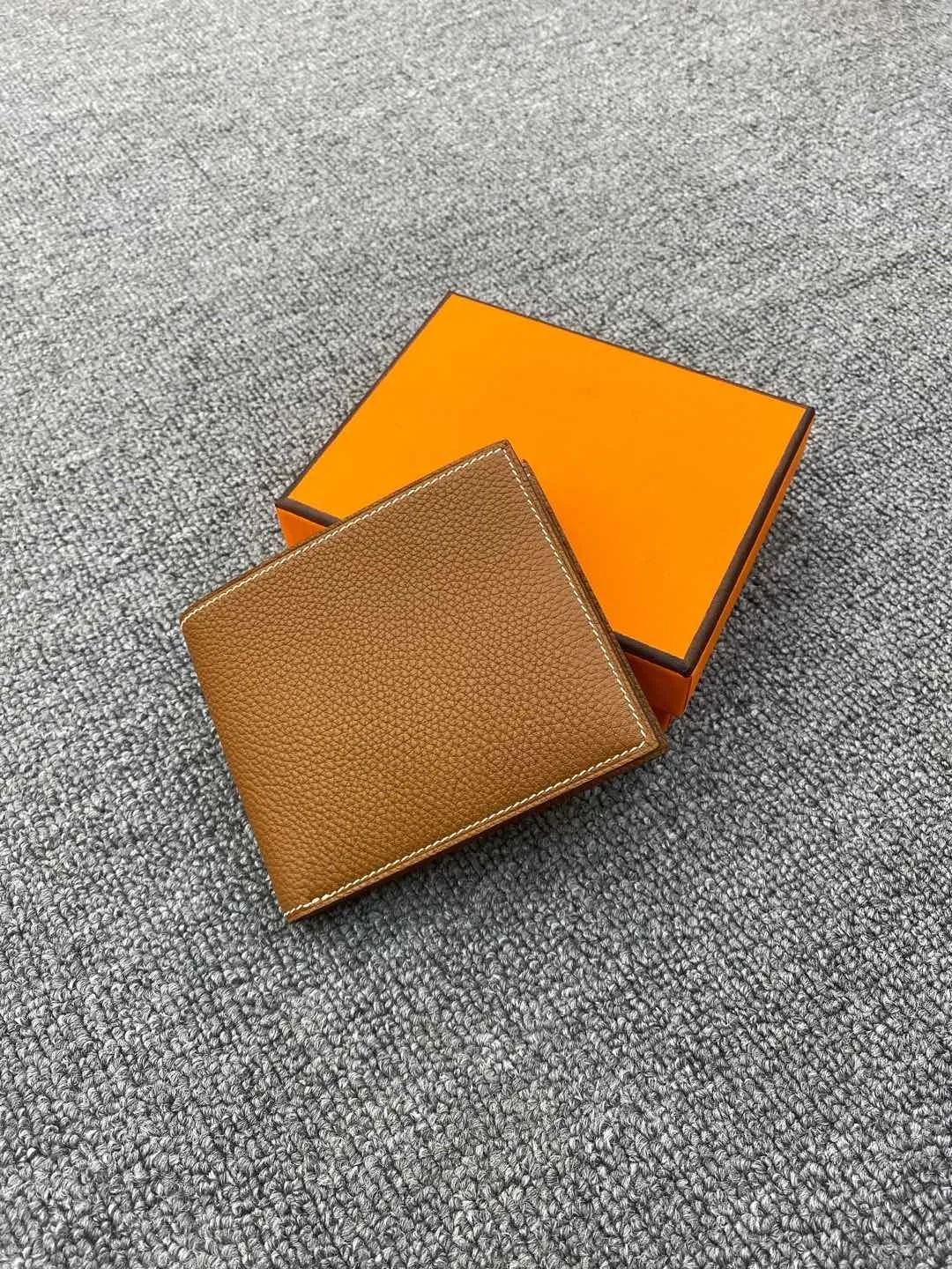 All categories Hermès wallet (Hermès) Hermès 1010