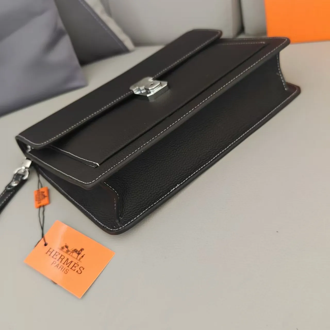 All categories Hermès wallet (Hermès) Hermès H5030-4