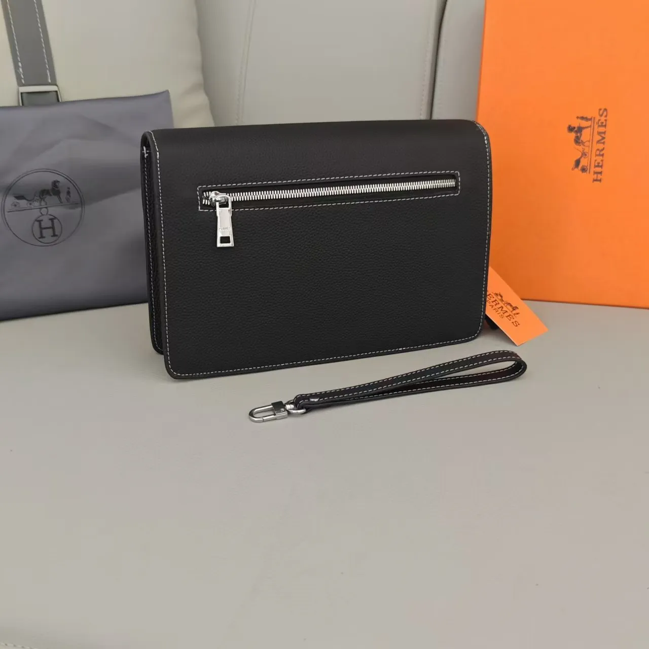 All categories Hermès wallet (Hermès) Hermès H5030-4