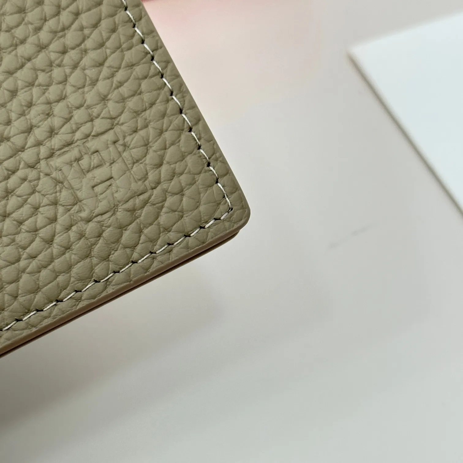 All categories Hermès wallet (Hermès) Hermès 2372