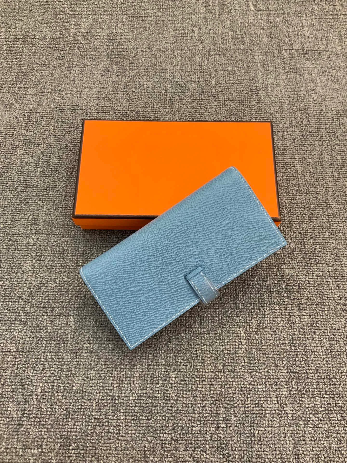 All categories Hermès wallet (Hermès) Hermès 1717