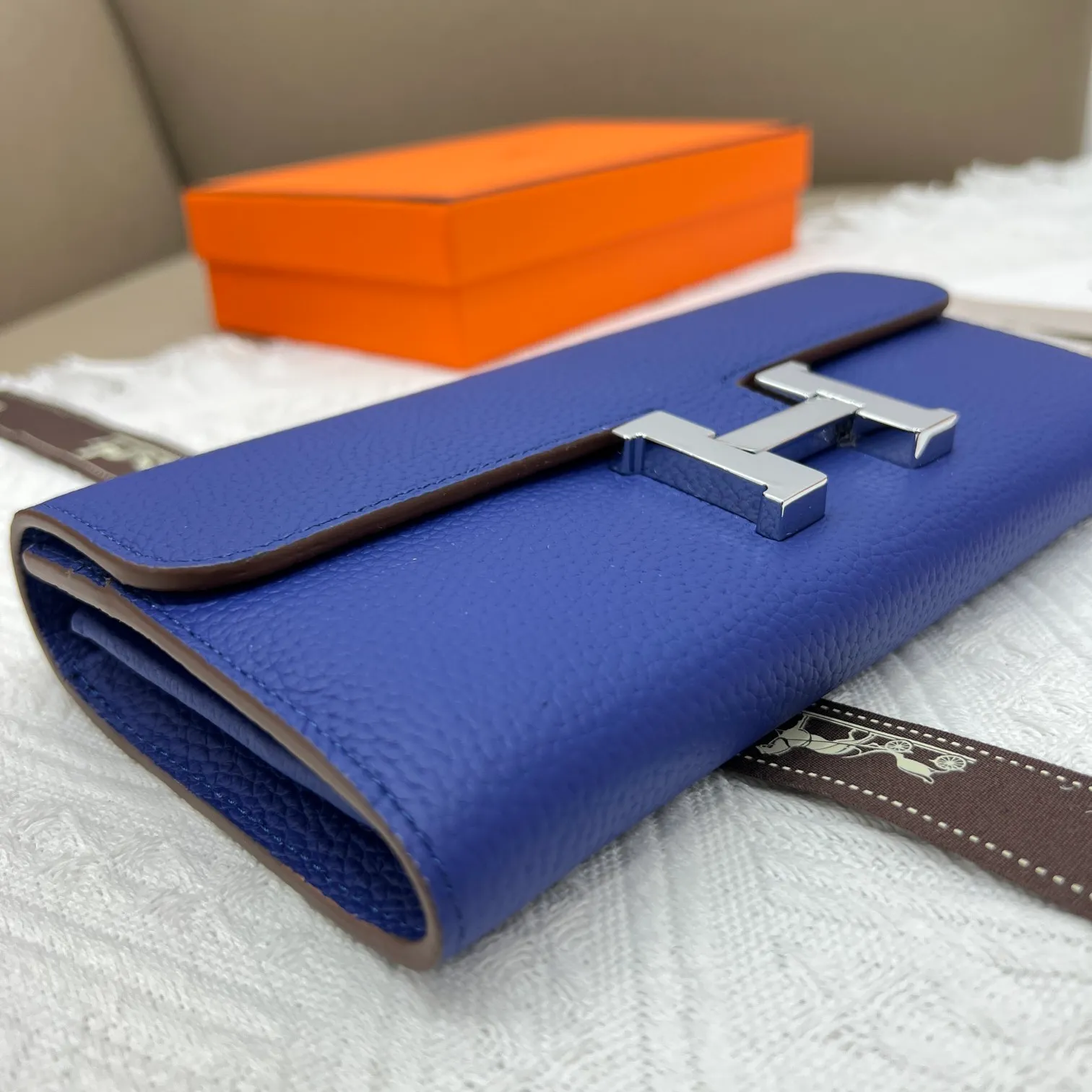 All categories Hermès wallet (Hermès) Hermès 539 pebbled silver buckle