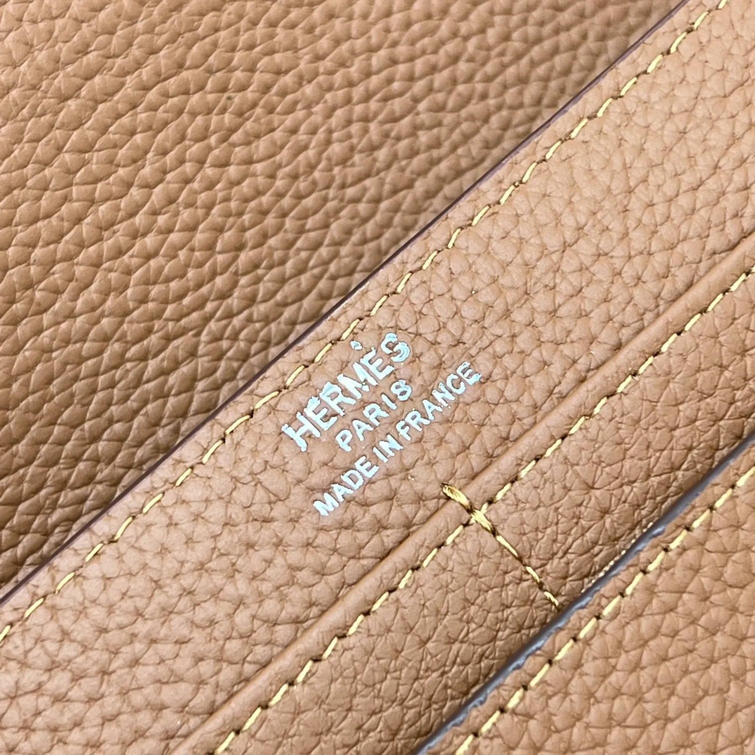 All categories Hermès wallet (Hermès) Hermès 539 pebbled silver buckle