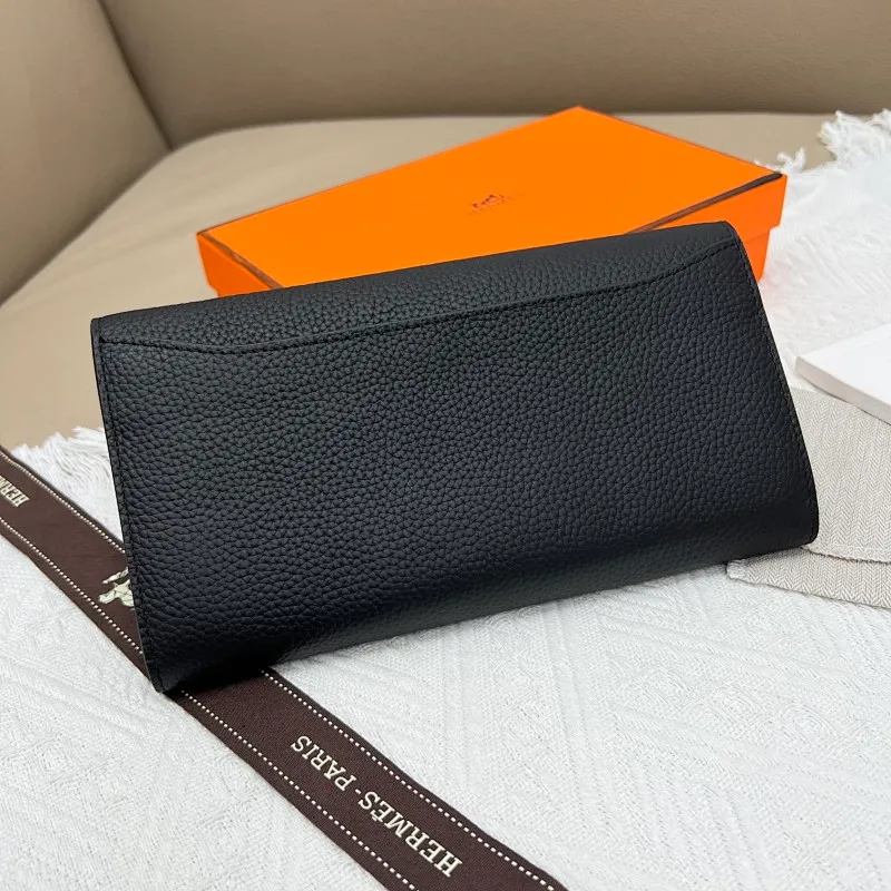 All categories Hermès wallet (Hermès) Hermès 539 pebbled silver buckle
