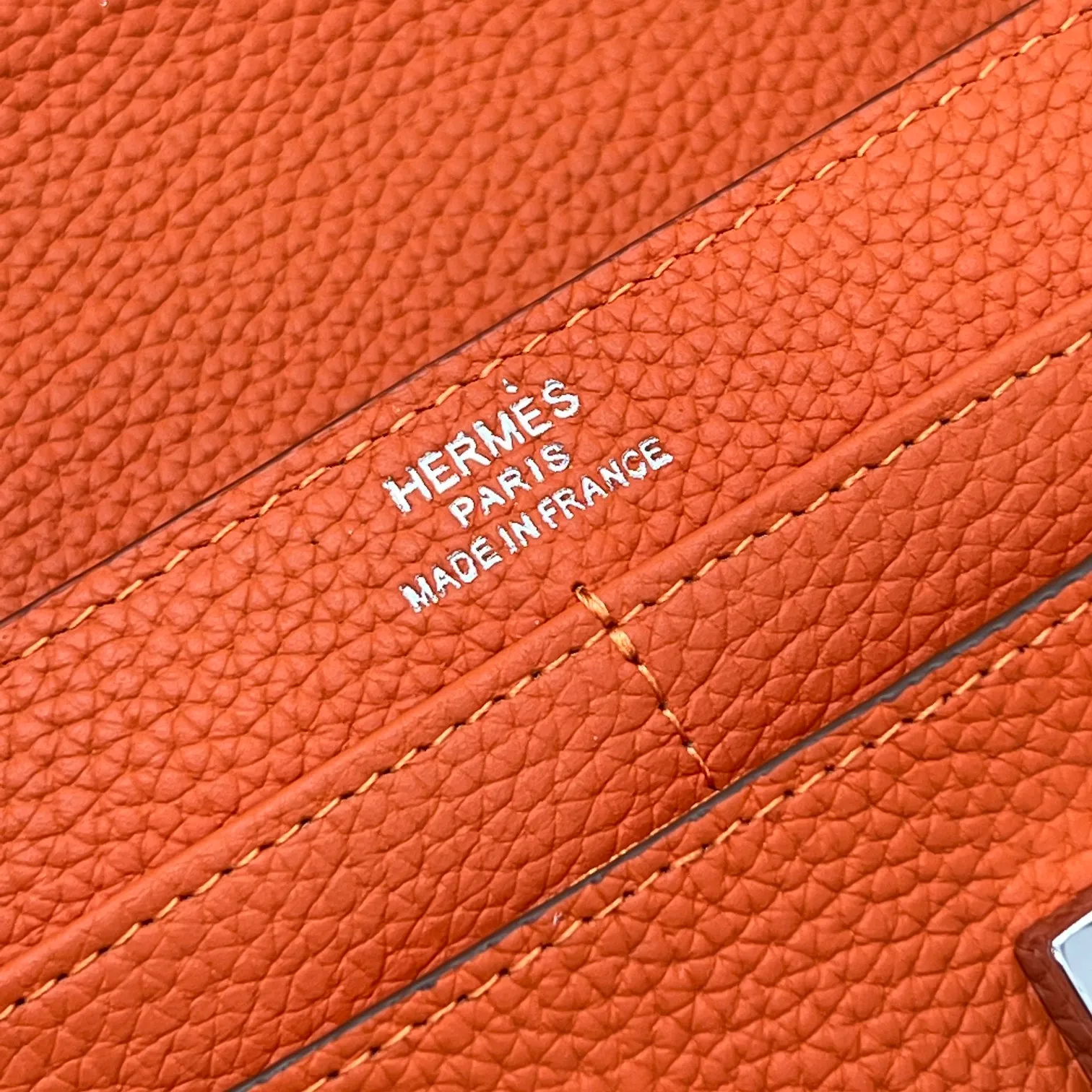 All categories Hermès wallet (Hermès) Hermès 539 pebbled silver buckle