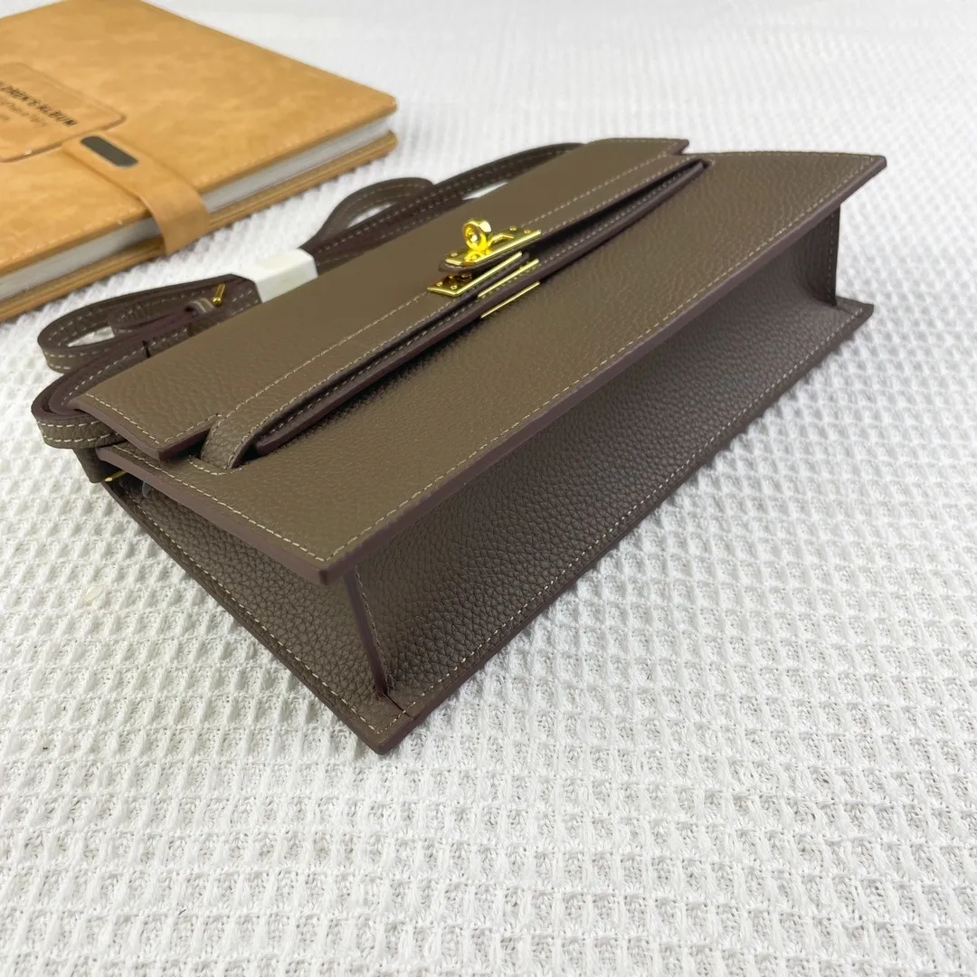 All categories Hermès wallet (Hermès) Hermès 362-2