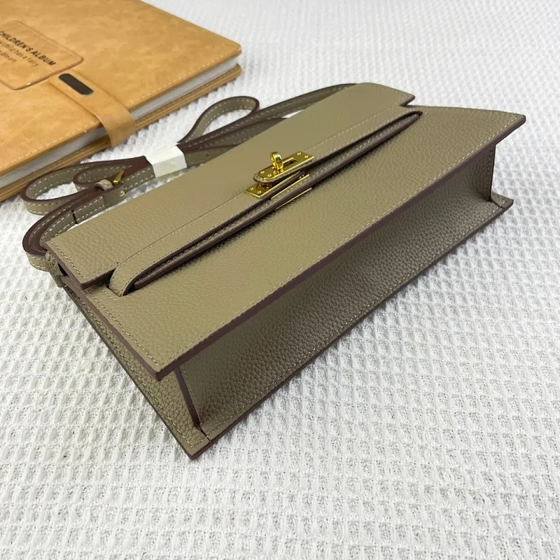 All categories Hermès wallet (Hermès) Hermès 362-2