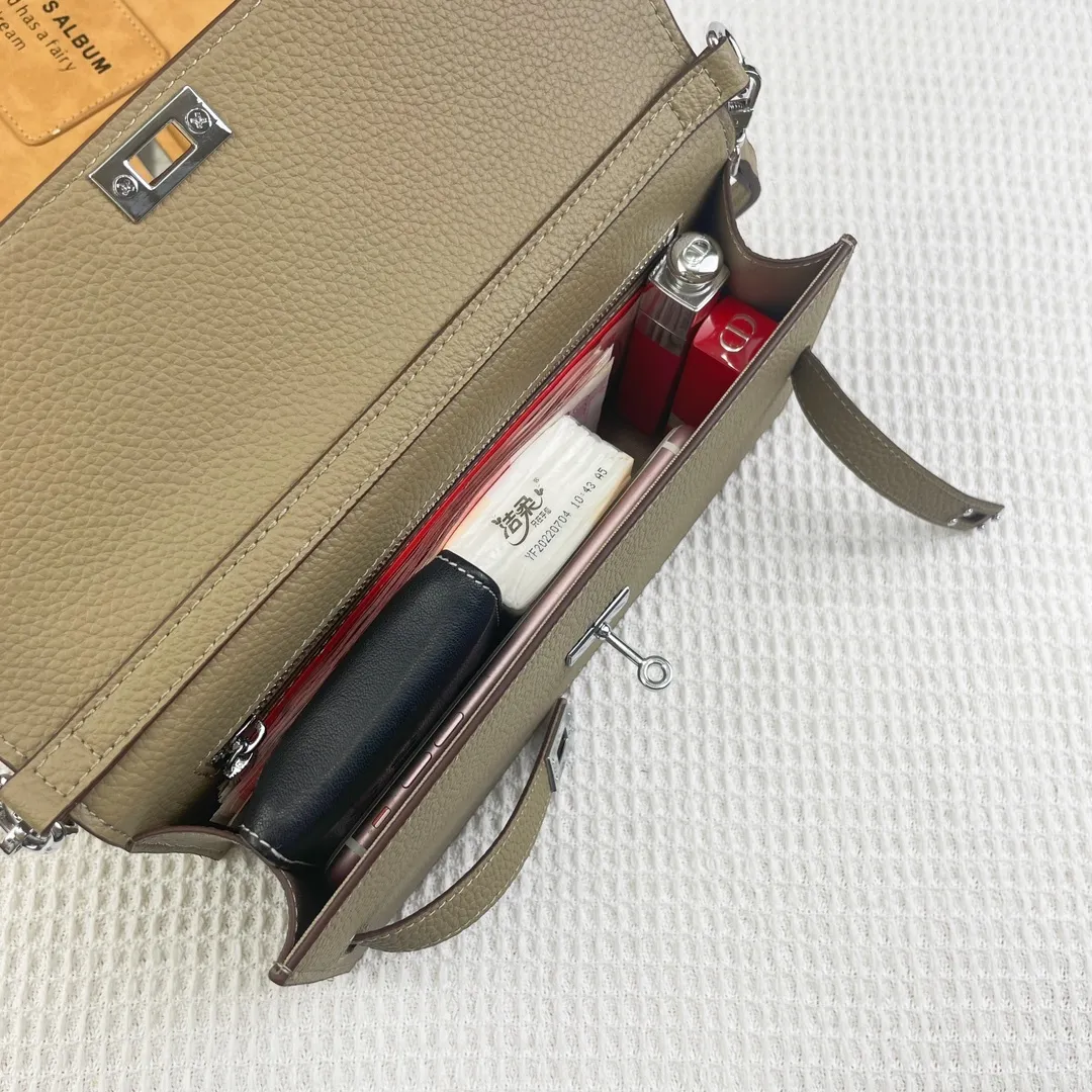 All categories Hermès wallet (Hermès) Hermès 362-2