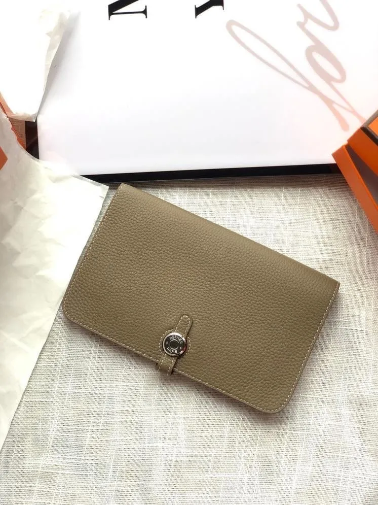 All categories Hermès wallet (Hermès) Hermès 2012