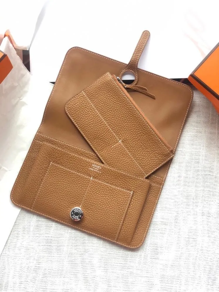 All categories Hermès wallet (Hermès) Hermès 2012