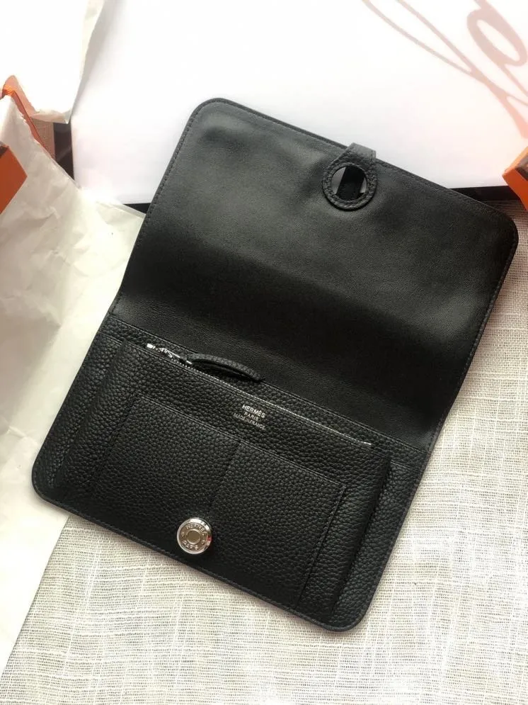 All categories Hermès wallet (Hermès) Hermès 2012
