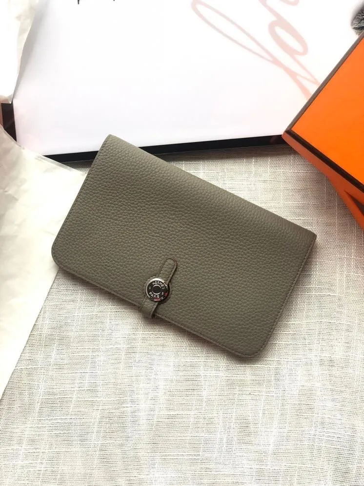 All categories Hermès wallet (Hermès) Hermès 2012