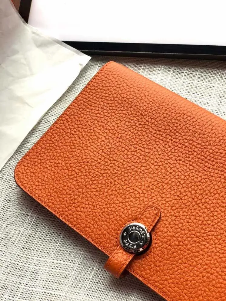 All categories Hermès wallet (Hermès) Hermès 2012