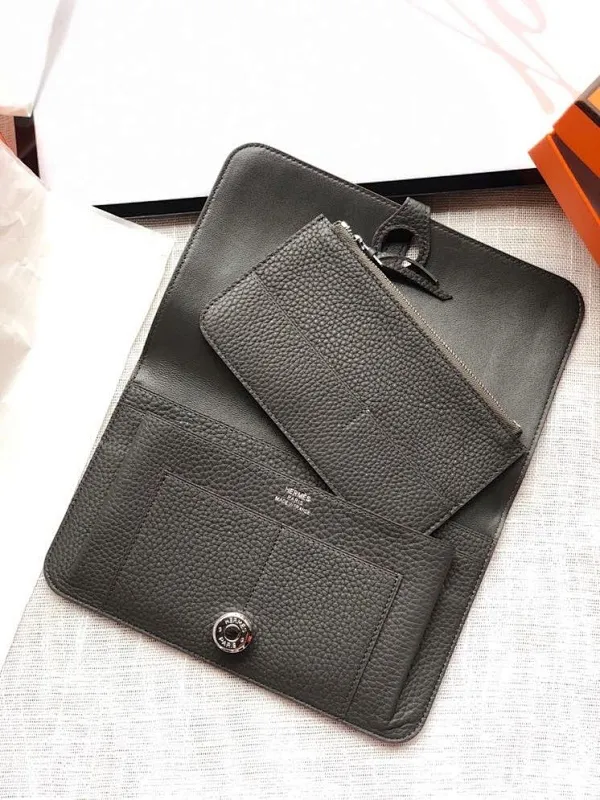 All categories Hermès wallet (Hermès) Hermès 2012