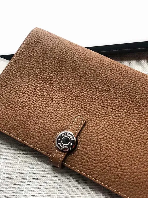 All categories Hermès wallet (Hermès) Hermès 2012