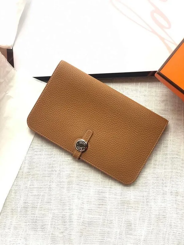 All categories Hermès wallet (Hermès) Hermès 2012