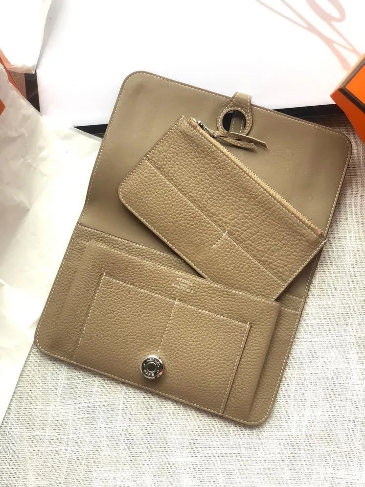 All categories Hermès wallet (Hermès) Hermès 2012