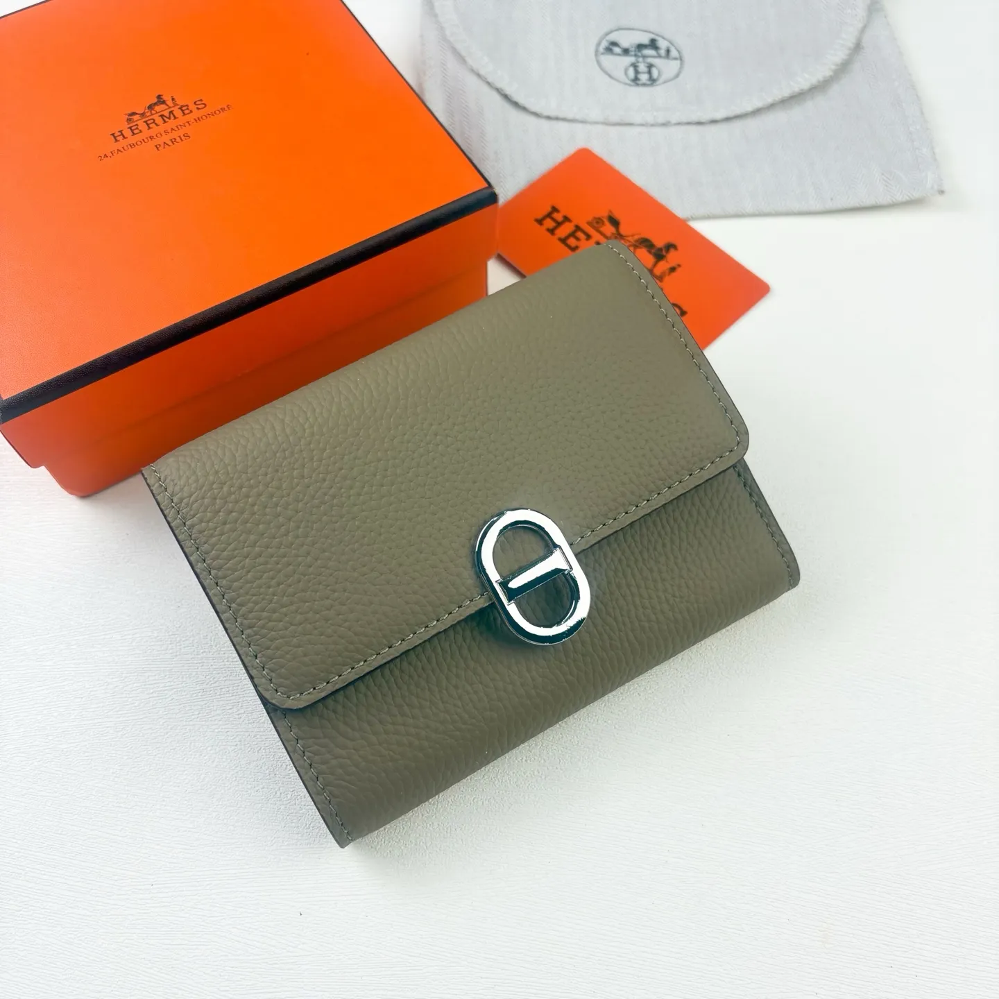 All Categories Hermès Wallet (Hermès) Hermès 231