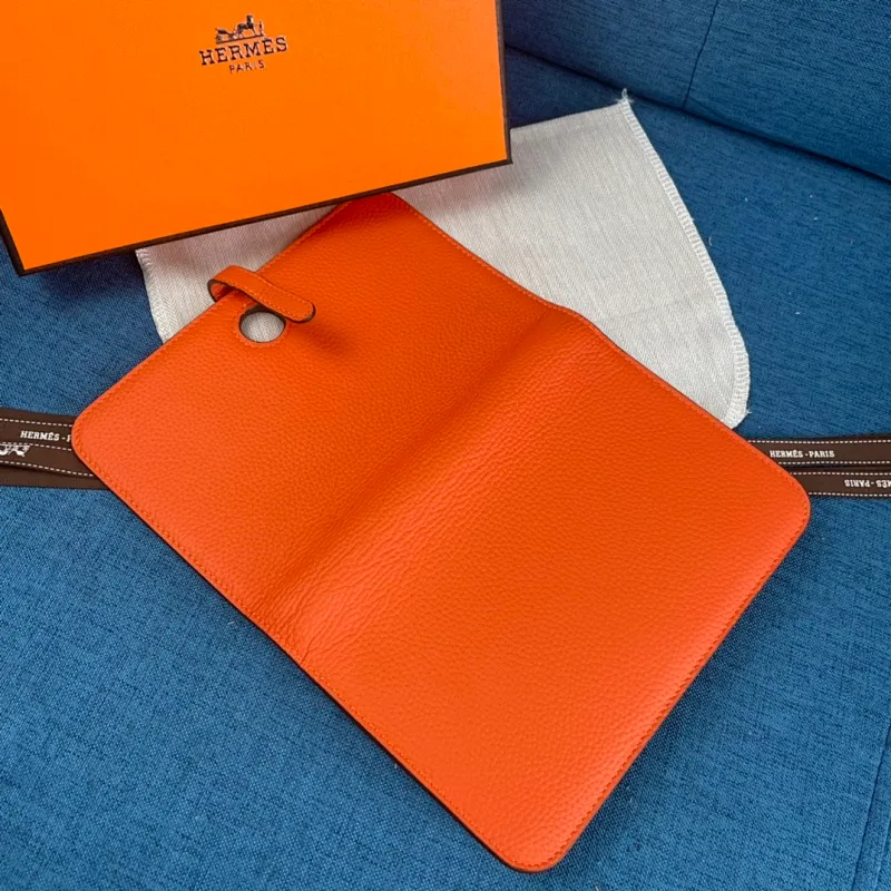 All categories Hermès wallet (Hermès) Hermès 533_CM_2