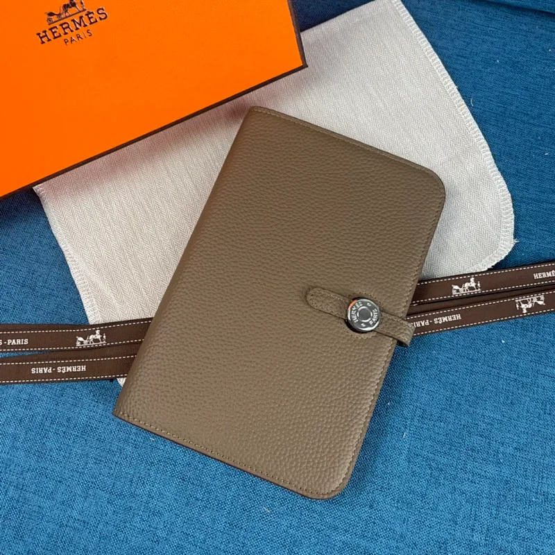 All categories Hermès wallet (Hermès) Hermès 533_CM_2