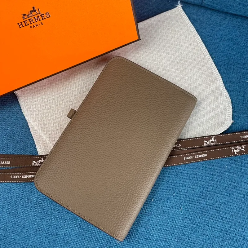All categories Hermès wallet (Hermès) Hermès 533_CM_2
