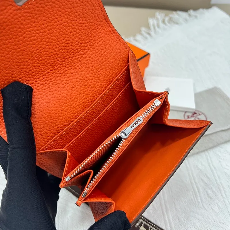 All categories Hermès wallet (Hermès) Hermès 537 pebbled silver buckle
