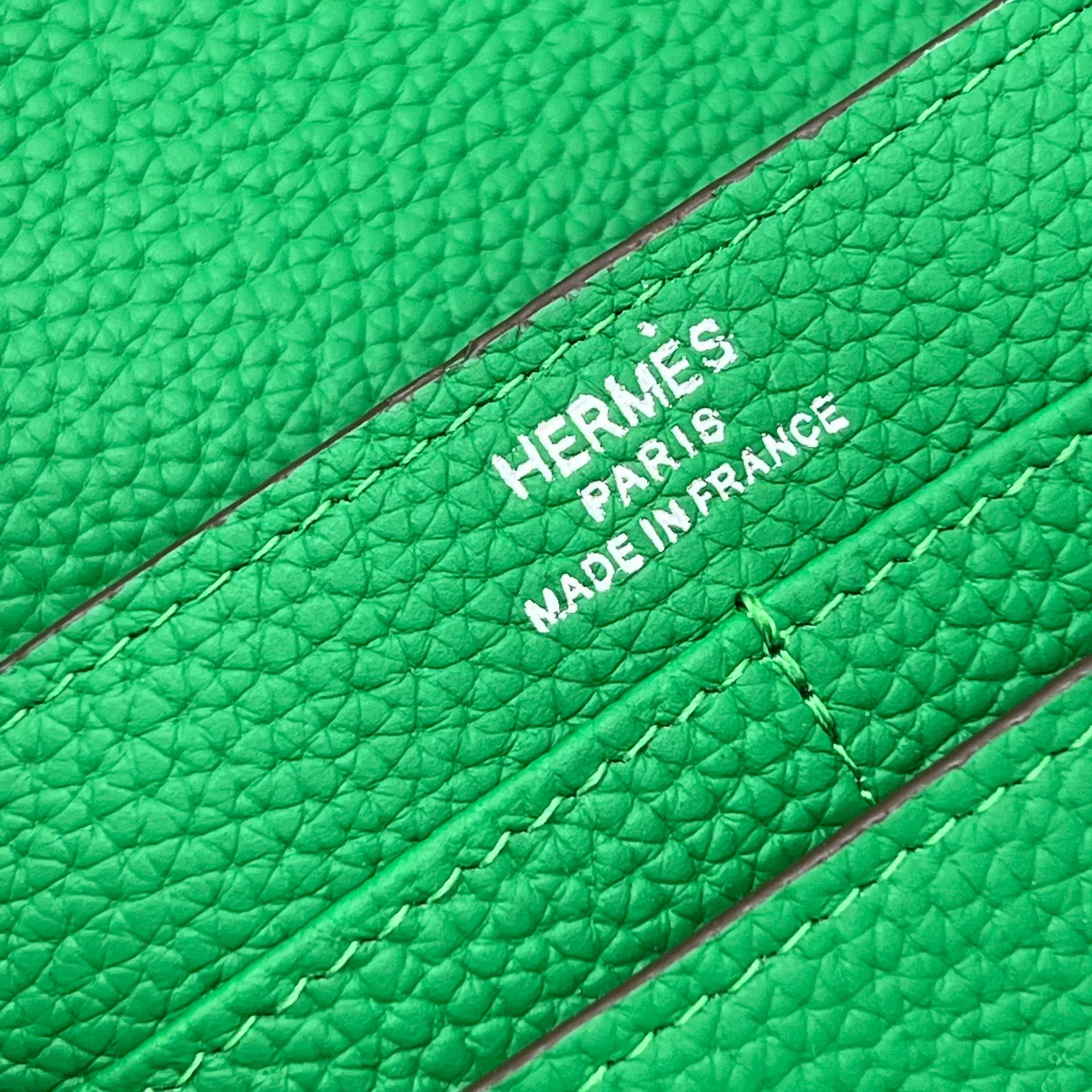 All categories Hermès wallet (Hermès) Hermès 537 pebbled silver buckle