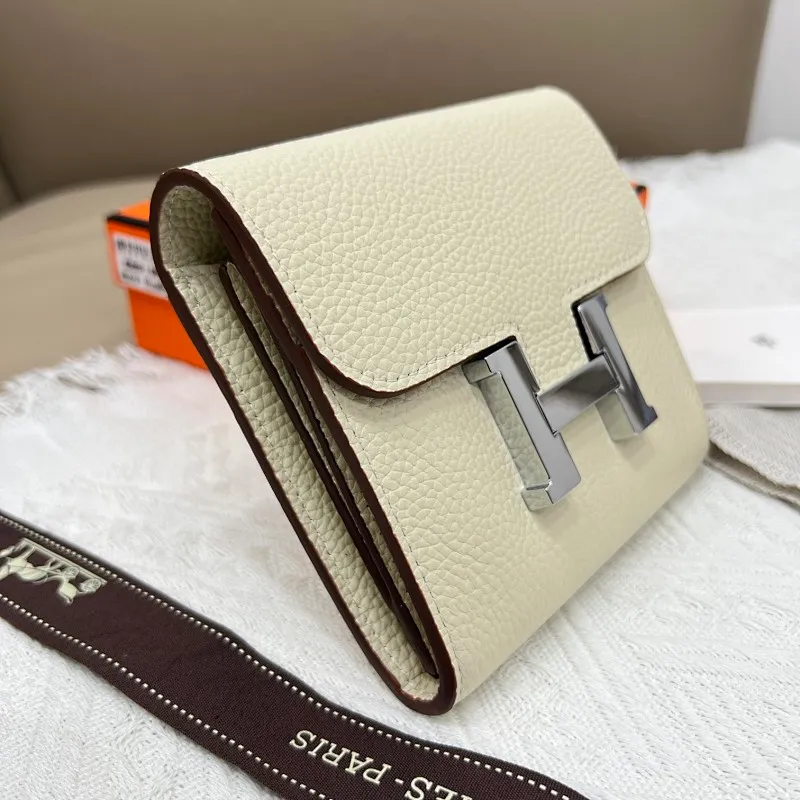 All categories Hermès wallet (Hermès) Hermès 537 pebbled silver buckle