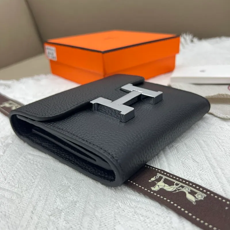 All categories Hermès wallet (Hermès) Hermès 537 pebbled silver buckle