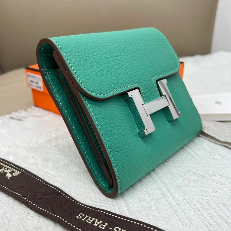 All categories Hermès wallet (Hermès) Hermès 537 pebbled silver buckle