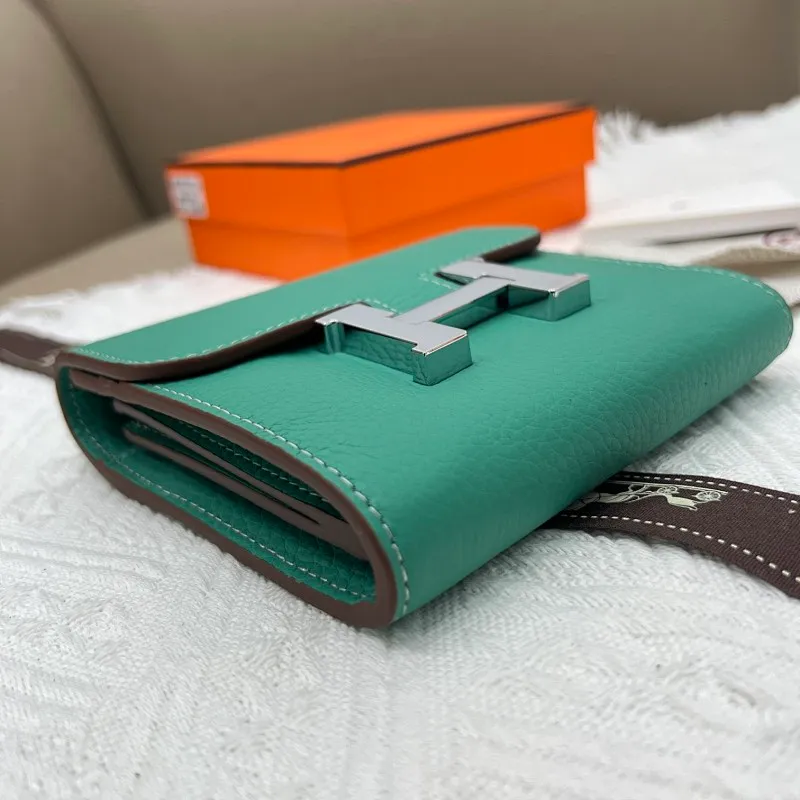 All categories Hermès wallet (Hermès) Hermès 537 pebbled silver buckle