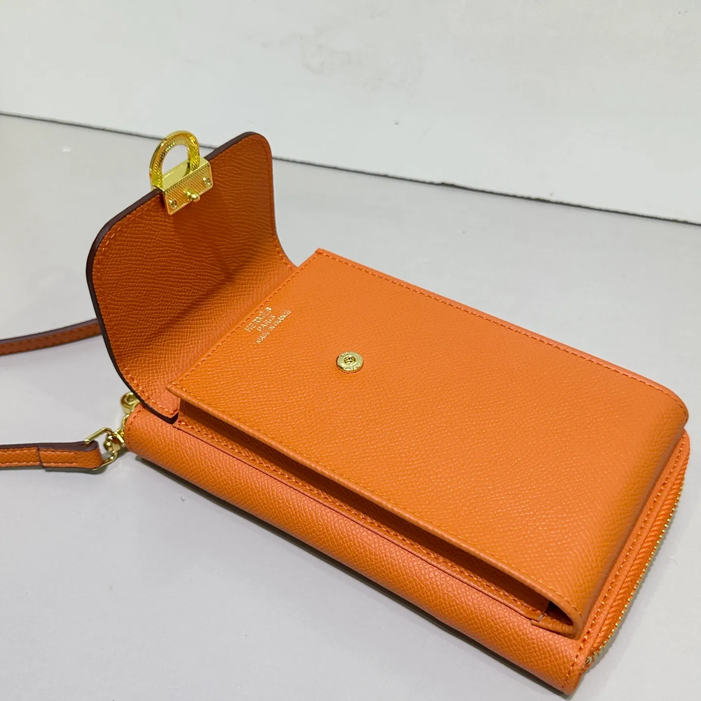 All categories Hermès wallet (Hermès) Hermès 501-2