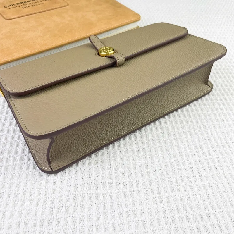 All categories Hermès wallet (Hermès) Hermès 388-1 gold