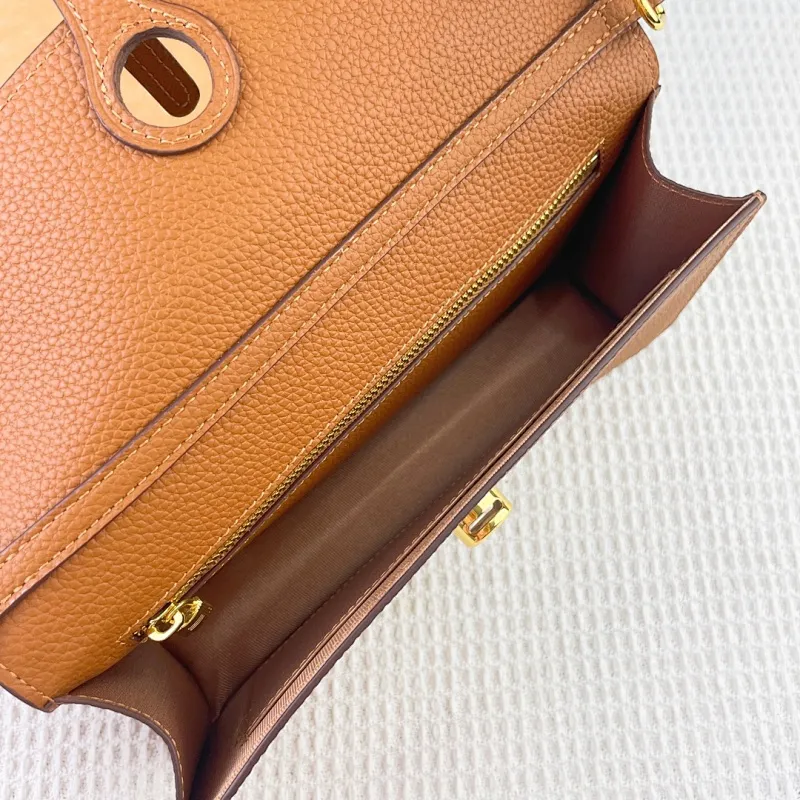 All categories Hermès wallet (Hermès) Hermès 388-1 gold
