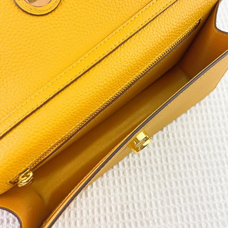 All categories Hermès wallet (Hermès) Hermès 388-1 gold