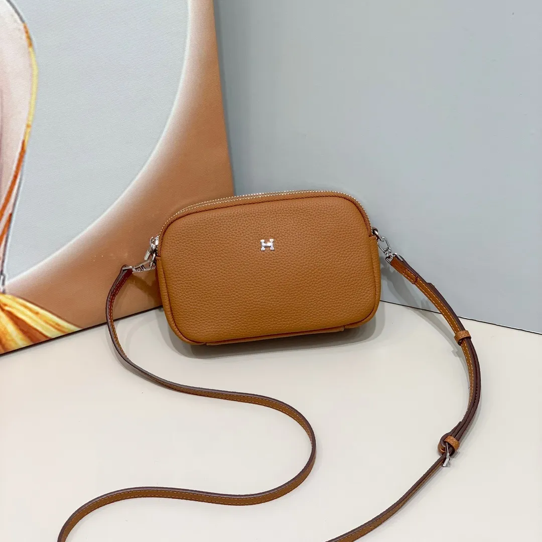 All categories Hermès wallet (Hermès) Hermès 1124