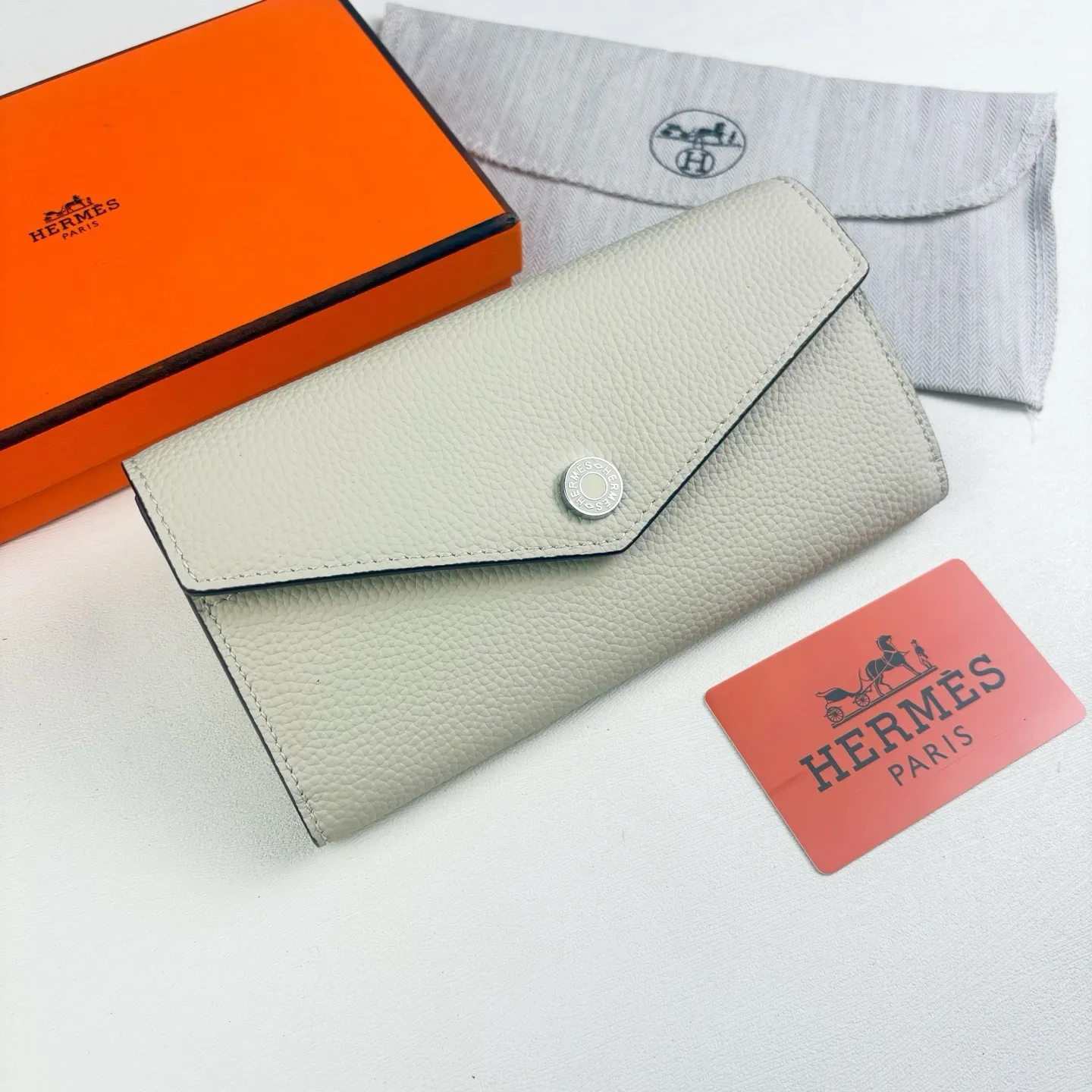 All categories Hermès wallet (Hermès) Hermès 613