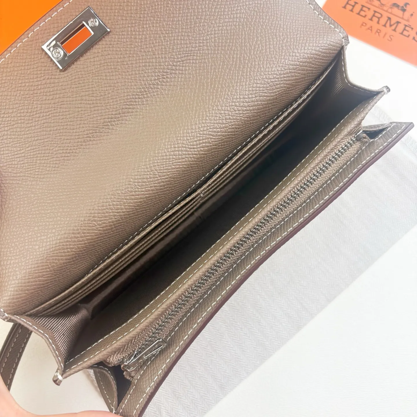 All categories Hermès wallet (Hermès) Hermès 960