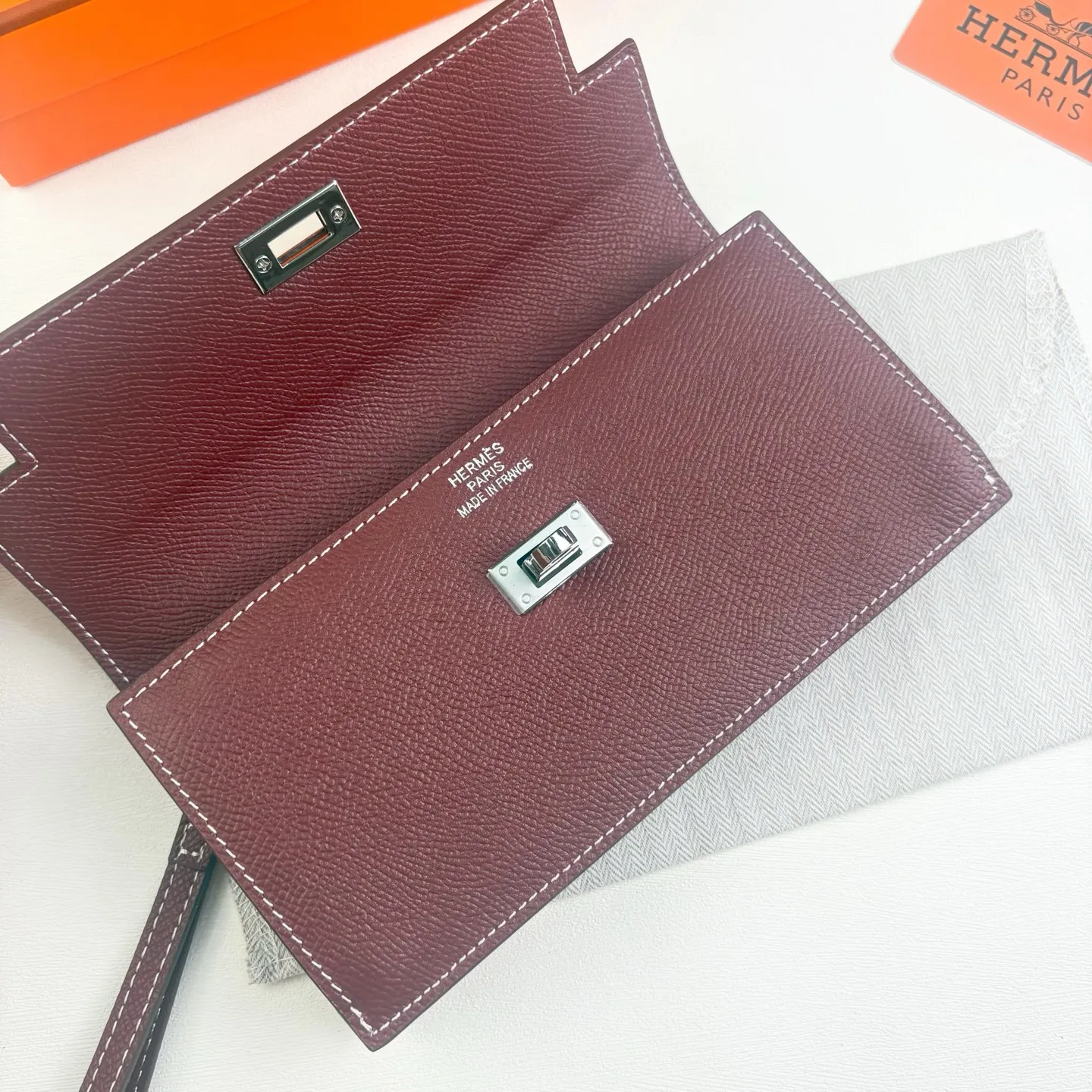All categories Hermès wallet (Hermès) Hermès 960
